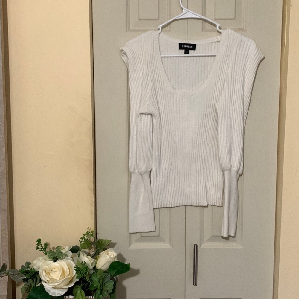 Express white sweater/ Size medium